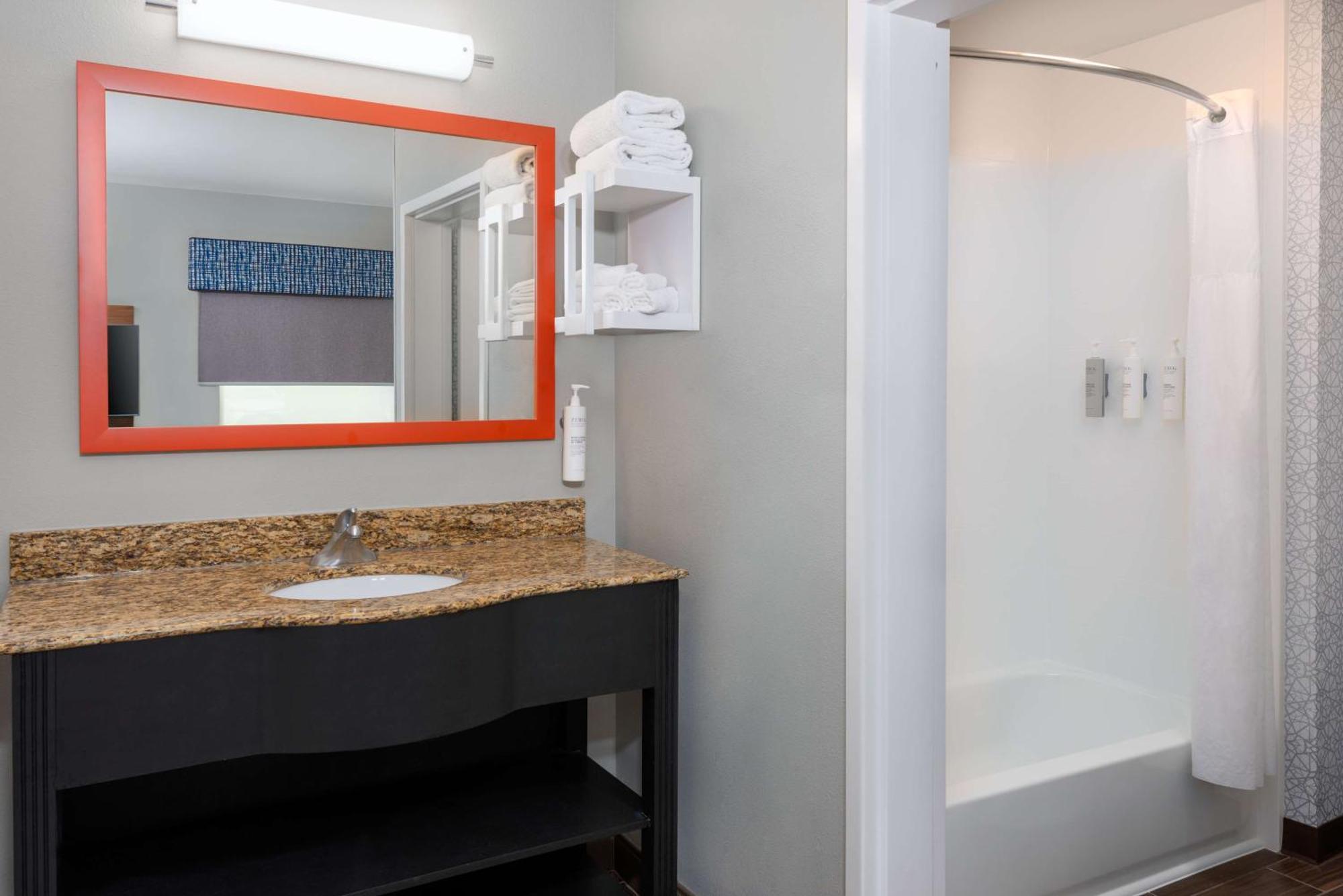 Hampton Inn & Suites Murfreesboro Bagian luar foto