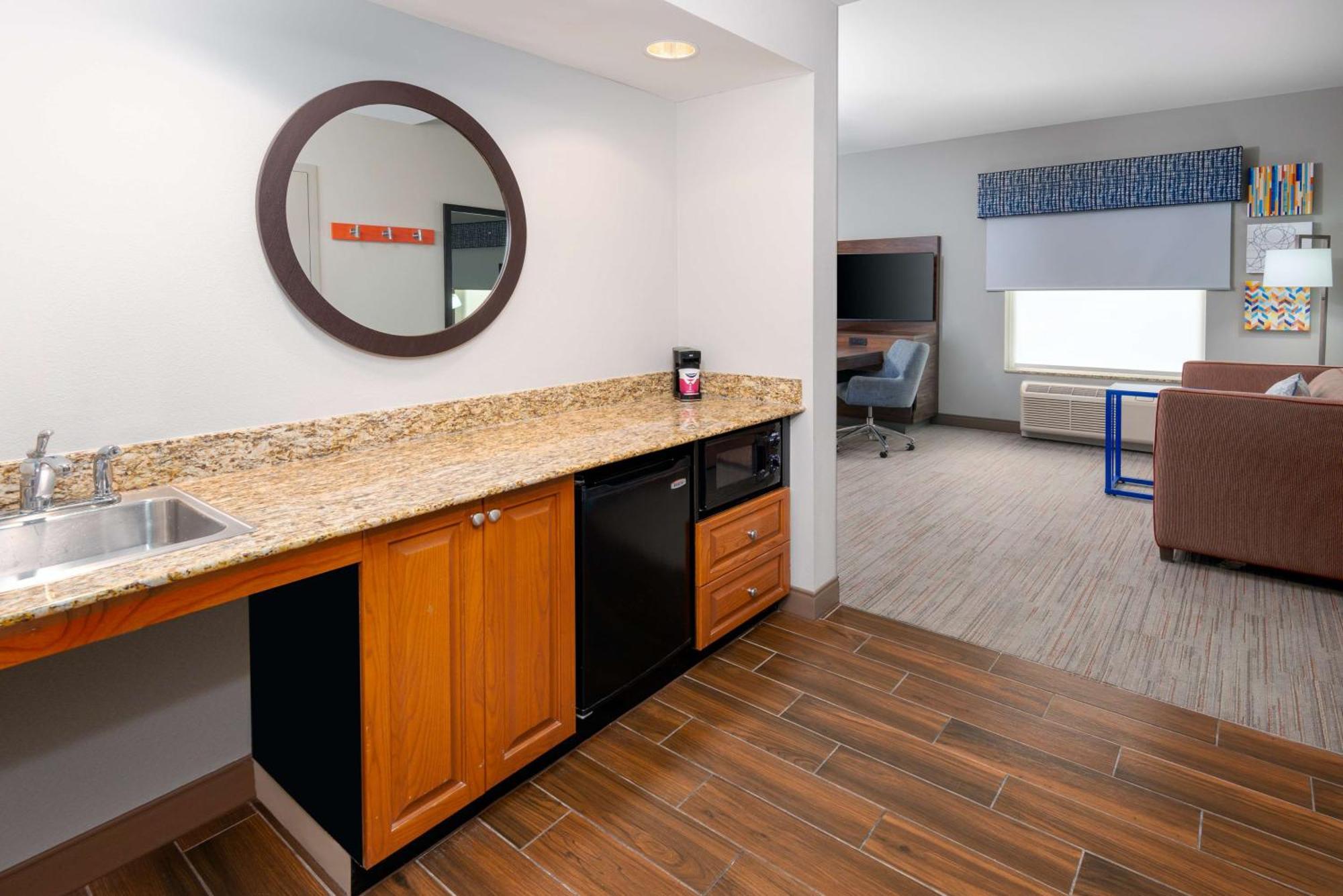 Hampton Inn & Suites Murfreesboro Bagian luar foto